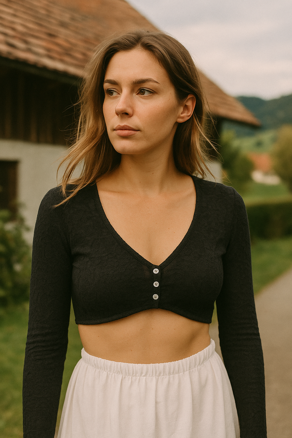 Mira | Damen Schwarze Langarm Oktoberfest Dirndl Bluse | Spitzenlook